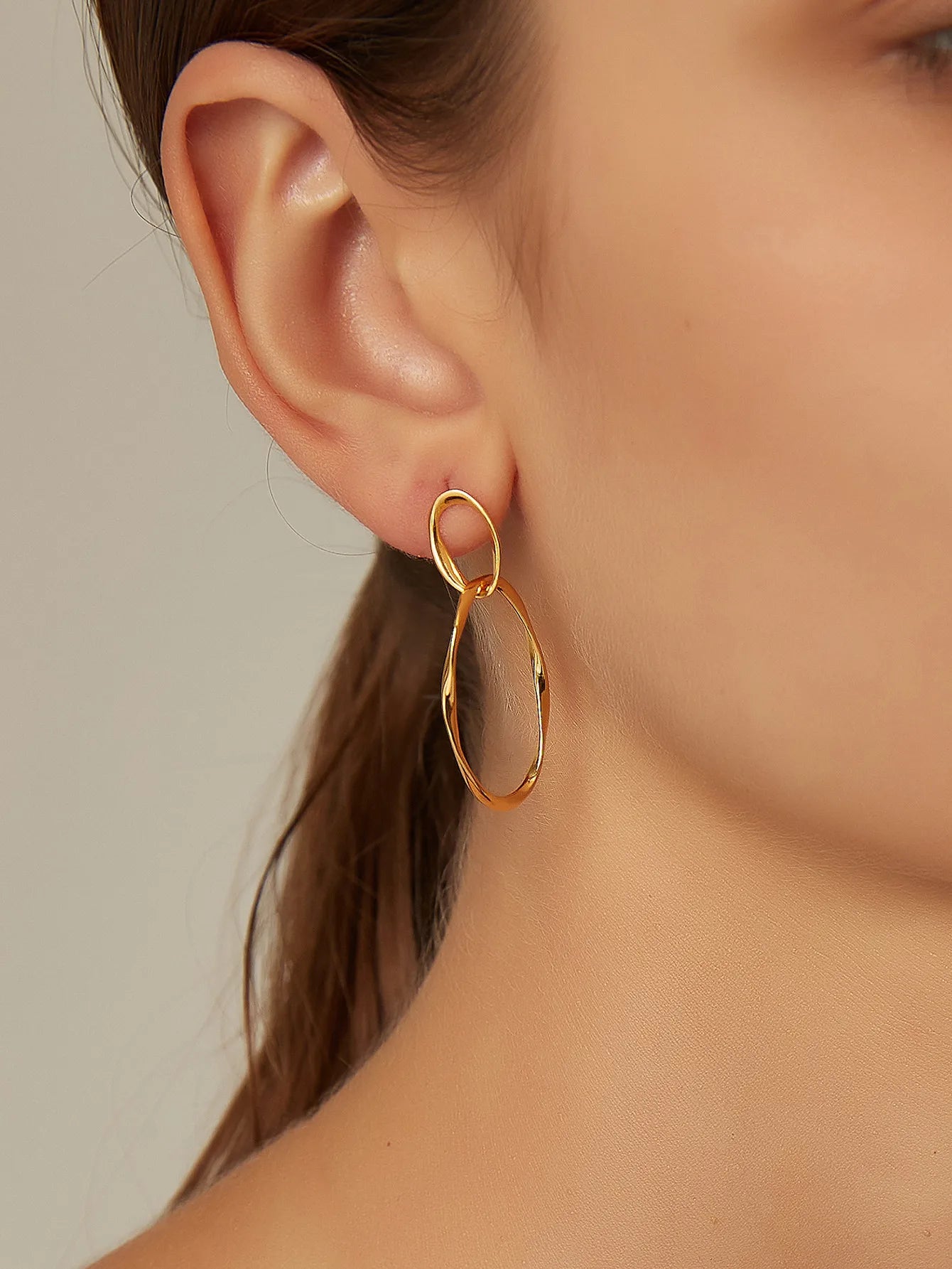 The Zephyr Earrings