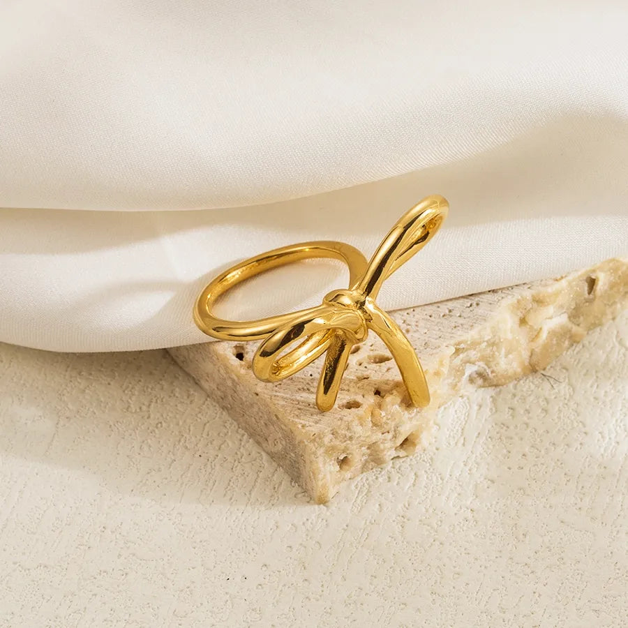 Knot Your Average Ring