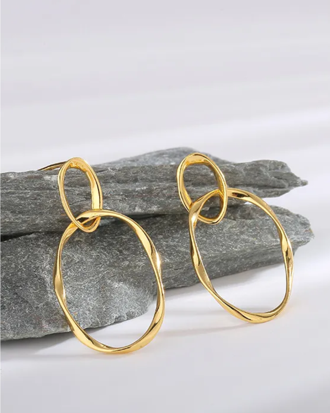 The Zephyr Earrings